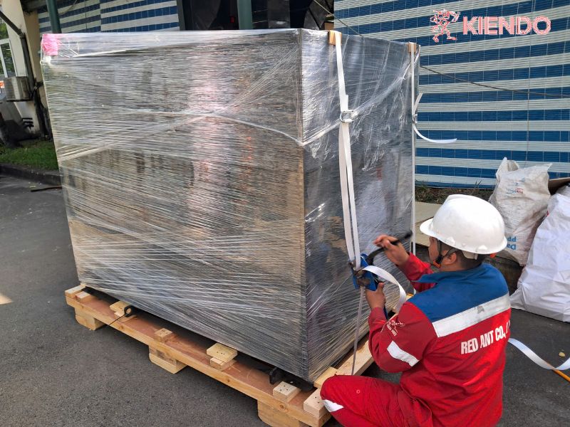 Đóng gói hàng hoá bằng màng co nhiệt tại Vĩnh Phúc