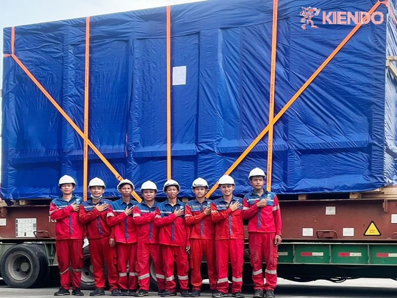 Kiến Đỏ có hỗ trợ lashing tận nơi tại kho bãi hoặc bến cảng không?