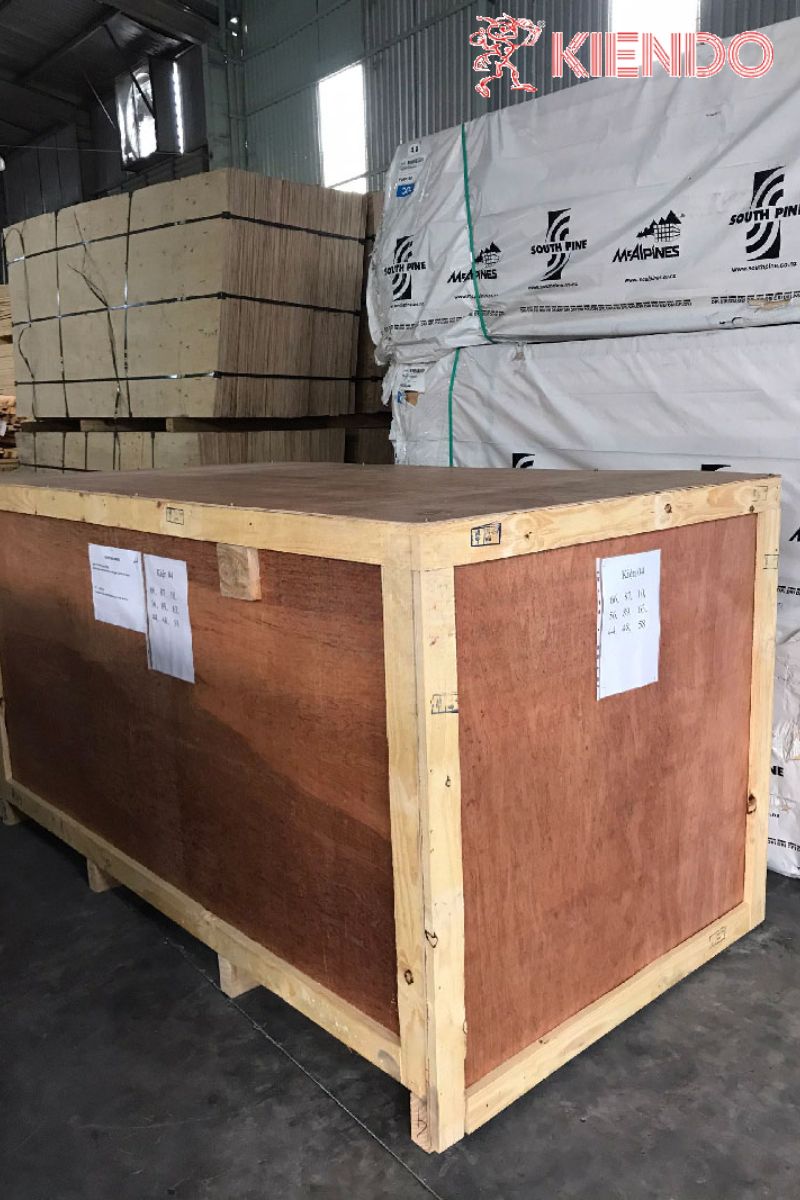 Lắp ráp thùng gỗ chuẩn quốc tế cho hàng xuất khẩu