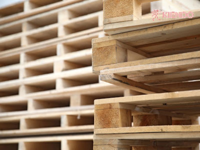 Có nên mua thanh lý pallet gỗ cũ?